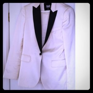 D&G white blazer with black trim